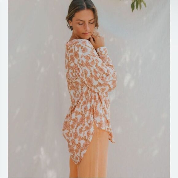 Free People NWT Mia Floral Print Tie Neck Tunic Top in Ivory Combo XS - Picture 4 of 10